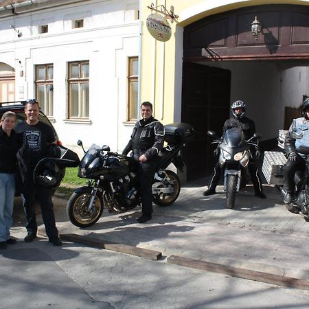 Pension Anna Велика Ломниця Екстер'єр фото